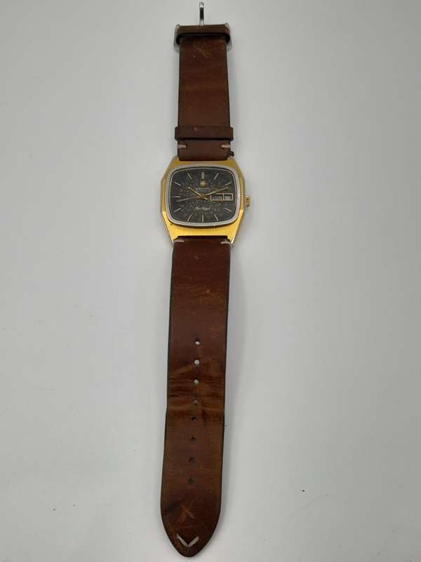 Zenith Port Royal rare watch beautiful patina dial 41mm lug to lug 35mm ex crown