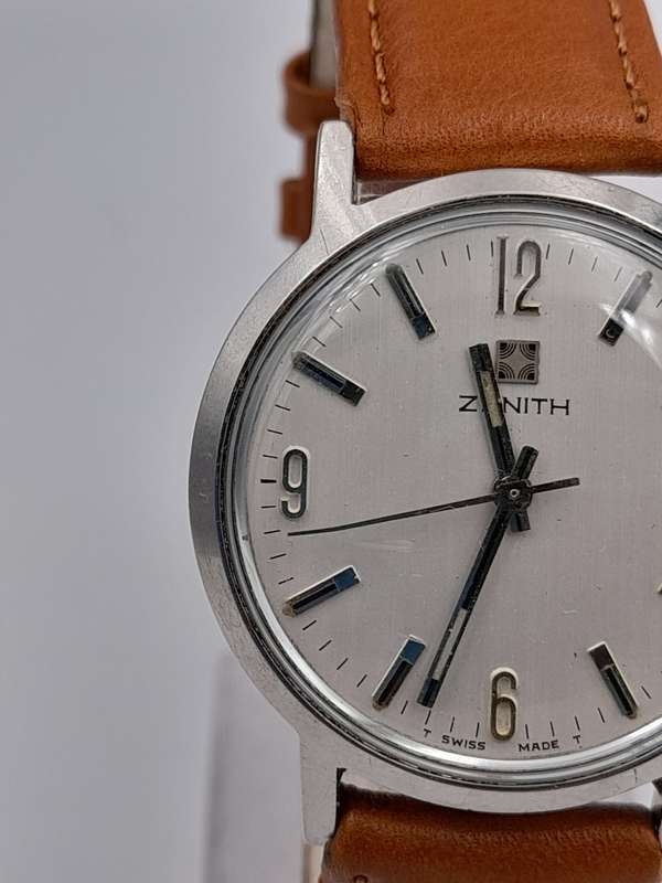 Zenith surf REF nr: 01.1280.360 34mm ex crown 40mm lug to lug