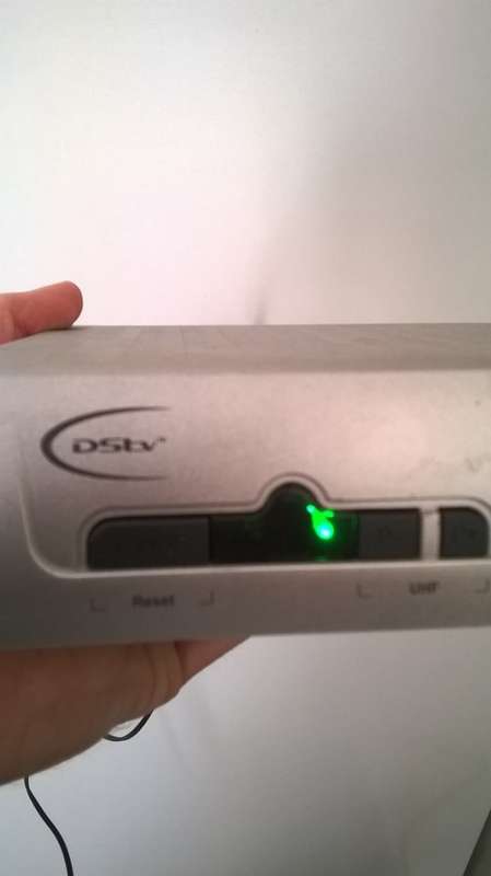 Dstv dsd1131 with remote & charger