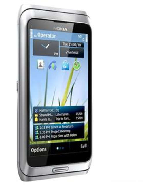 NOKIA E7 -00 Silver Factory Unlocked 16GB 8MP CAMERA Smartphone