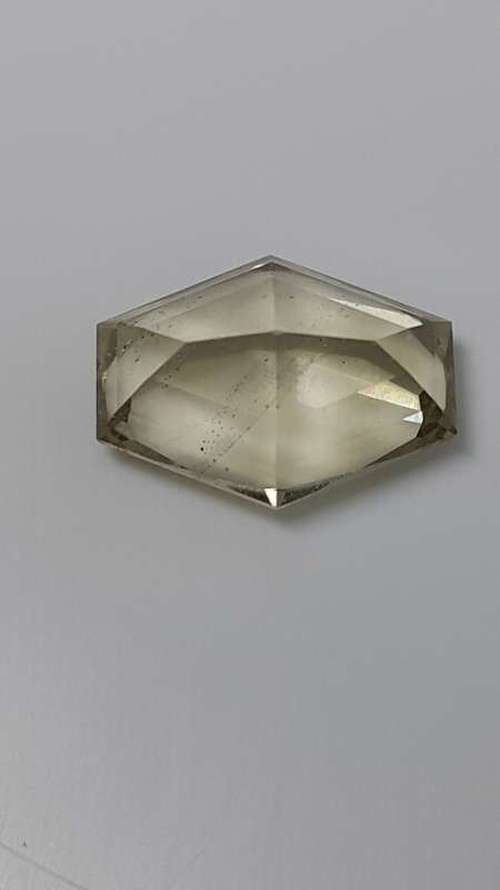 3.35CT ULTRA RARE SHAPE & CHARACTERISTICS! 100% NATURAL GENUINE CHAMPAGNE CITRINE