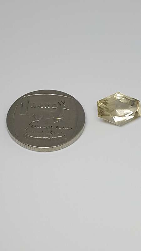 3.35CT ULTRA RARE SHAPE & CHARACTERISTICS! 100% NATURAL GENUINE CHAMPAGNE CITRINE