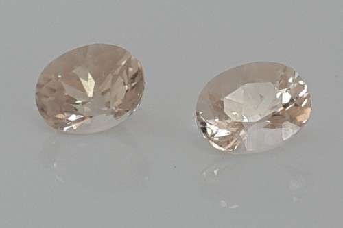 0,80CT STUNNING SPARKLE!! AAA+ NATURAL MORGANITE OVAL PAIR VVS