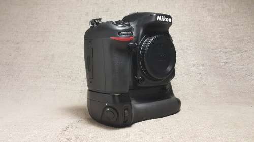 *****AAA+ SUPER FAST SPORTS CAMERA | NIKON D7100 DSLR (SEMI-PRO)*****