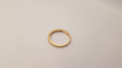 18ct Solid Gold and Diamond Ladies Channel Ring