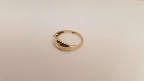 9ct Yellow Gold Ladies Ring - PRE-OWNED