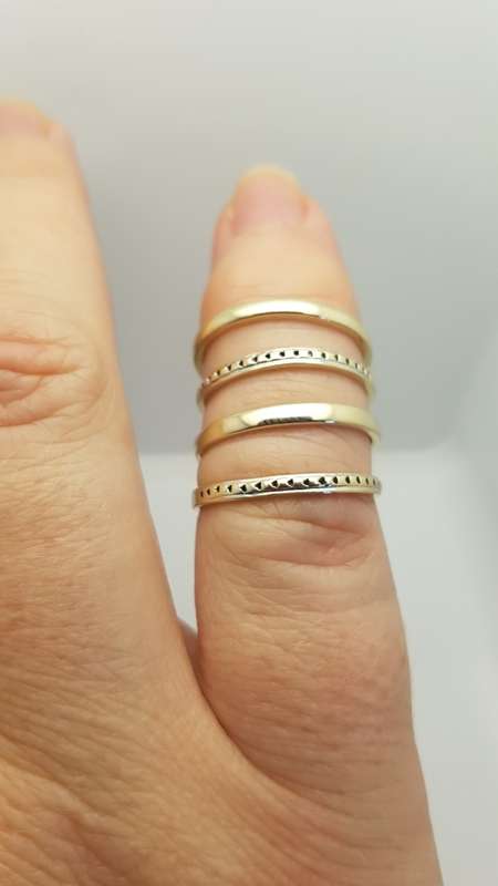 4x 9ct Gold Ladies Stack Rings - PRE-OWNED
