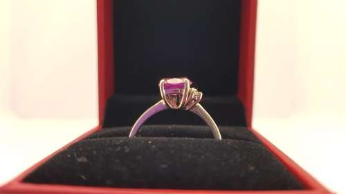 9ct Gold Tourmaline and Diamond Ladies Ring - Pre-owned