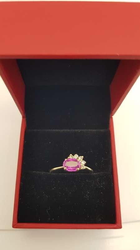 9ct Gold Tourmaline and Diamond Ladies Ring - Pre-owned