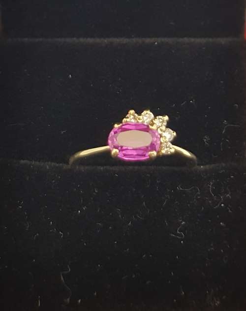 9ct Gold Tourmaline and Diamond Ladies Ring - Pre-owned