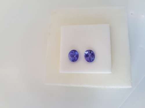 1.76ct CERTIFIED pair Tanzanites