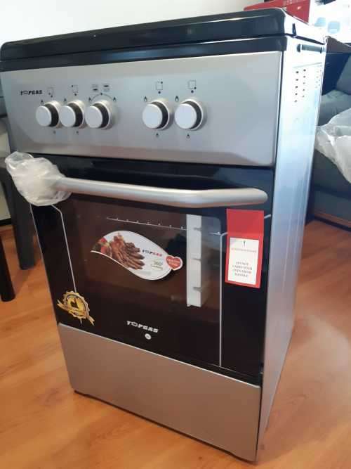 GAS STOVE 4 PLATE