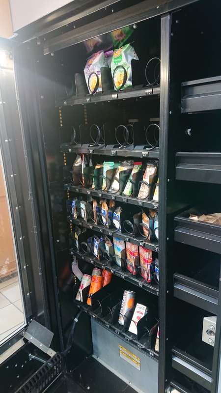 40 Product Vending Snack Machine