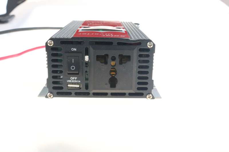 1000W WITH DISPLAY SCREEN DC 12V to AC 220V Car Auto USB Power Charger Inverter Converter