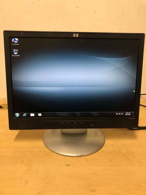 LCD HP Pavilion w17e LCD wide-screen with inbuit Speaker
