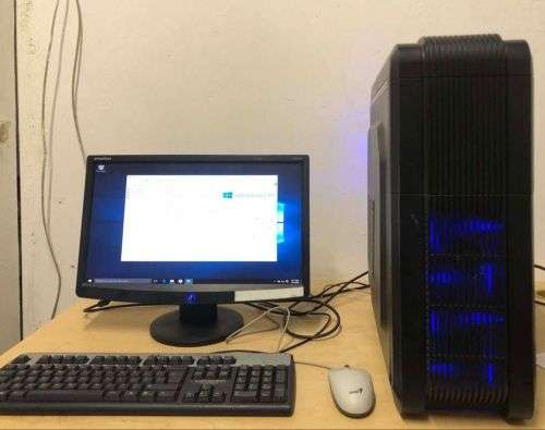 Intel Core i5-2400 with MSI Armor RX 470 4GB GDDR5 and RGB ATX Case with screen