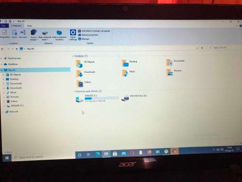 Acer Aspire E1 series - 15.6 - Core i3 2350M - 4 GB RAM - 500 GB HDD