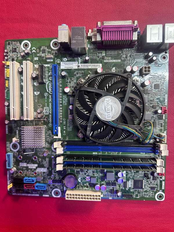 intel core i7-3770 3.40GHz with intel DQ77CP motherboard and 16GB RAM. Back Plate included
