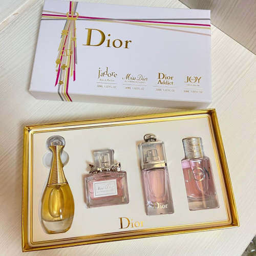 Perfumes by dior shop