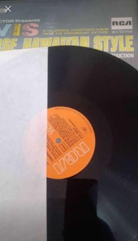 Collection of 3 Elvis Vinyls