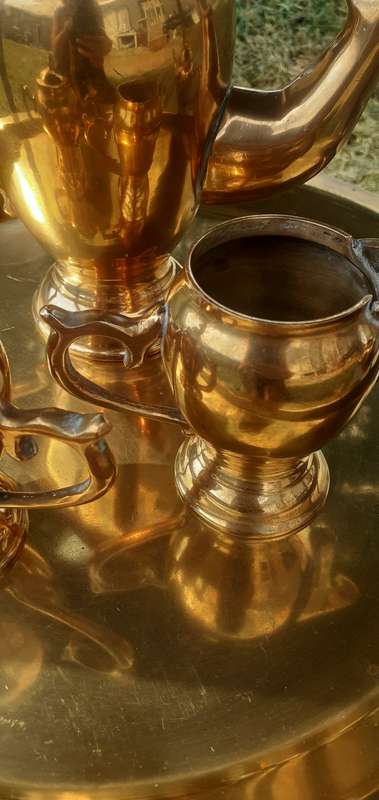 SOLID COPPER TEAPOT,MILK JUG, SUGAR BOWL ON A COPPER TRAY