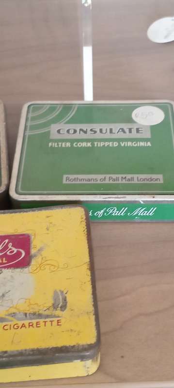 Small collection of Vintage cigarette tins