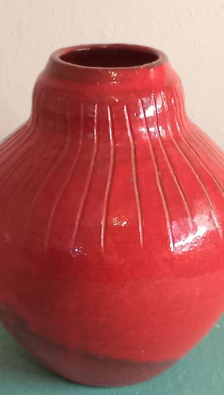 Vintage CERAM KLOTO TOGO RED POTTERY VASE