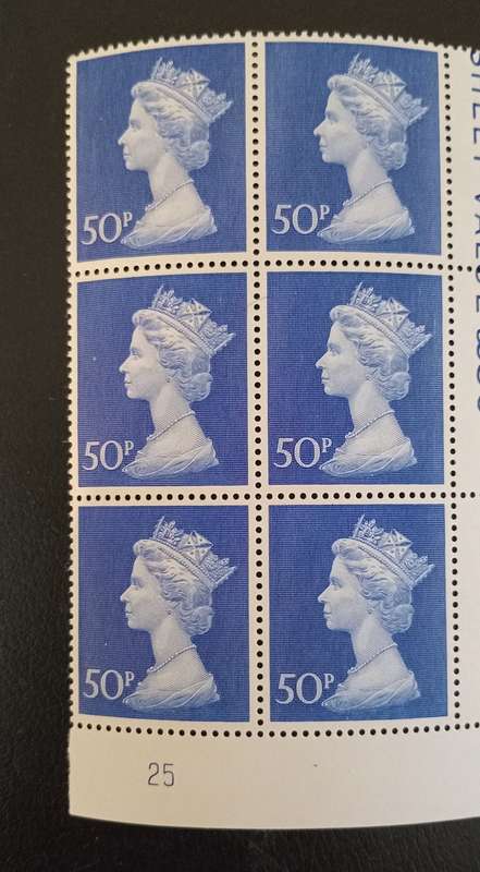 GREAT BRITAIN 1974 (MNH) 50P DEEP ULTRAMARINE PLATE 25 Block of 6