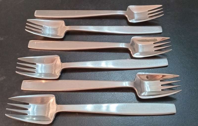 Viners Splayds!! x 6 by McArthur 18/8 Hong Kong Stainless Steel Vintage Fork Set
