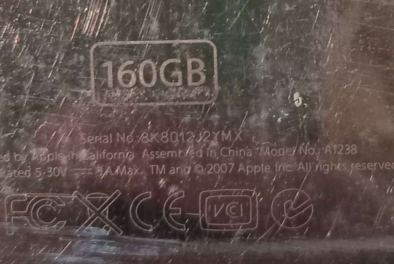 Apple iPod classic 6th Generation Black (160 GB)
