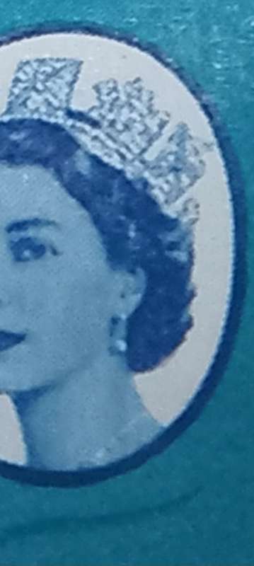 RHODESIA SG 384(var) Extra jewel/cross in Cameo-not in the normal position.