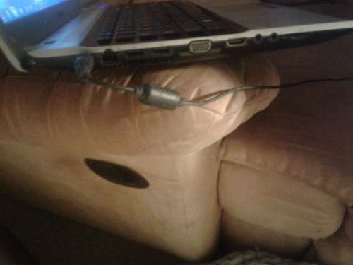 SamsungRV511-15.6 laptop Intel Core i5-480M@2.70GHz 4GB RAM, 618GB 1.7GB Graphics+Speakers Very Loud