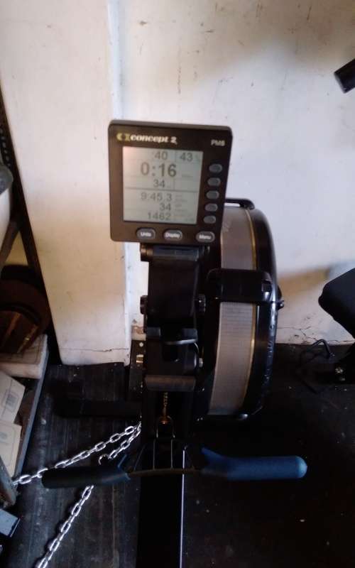 Concept 2 RowErg less than 1 year old, Still under warranty, with water/dust/dirt resistant cover