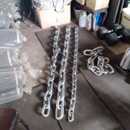 2 x HeavyDuty 15kgChains, 2M long, for Extra Resistance ,with barbell attachment to hang off Barbell