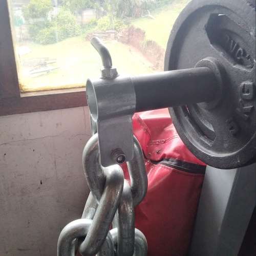 2 x HeavyDuty 15kgChains, 2M long, for Extra Resistance ,with barbell attachment to hang off Barbell