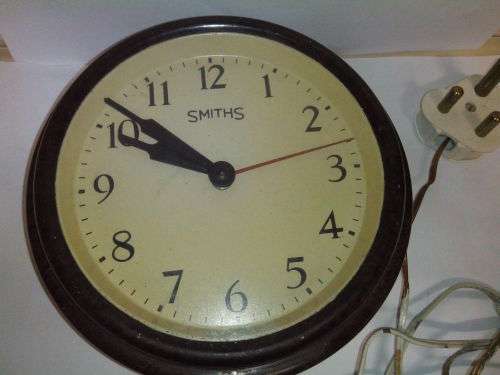 Vintage Electric Smiths Wall Mounted Clock (Rare, Tested & Working)