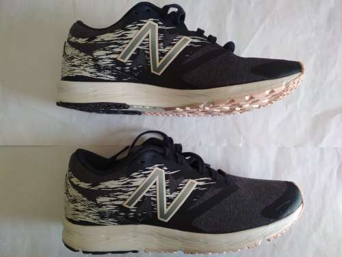 New Balance Sneakers/Running Shoes (Brand-new!) UK Size: 4 (Women)