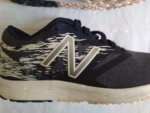 New Balance Sneakers/Running Shoes (Brand-new!) UK Size: 4 (Women)