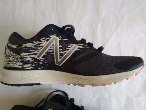 New Balance Sneakers/Running Shoes (Brand-new!) UK Size: 4 (Women)