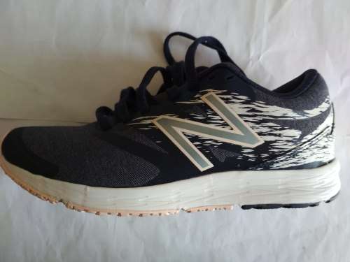 New Balance Sneakers/Running Shoes (Brand-new!) UK Size: 4 (Women)
