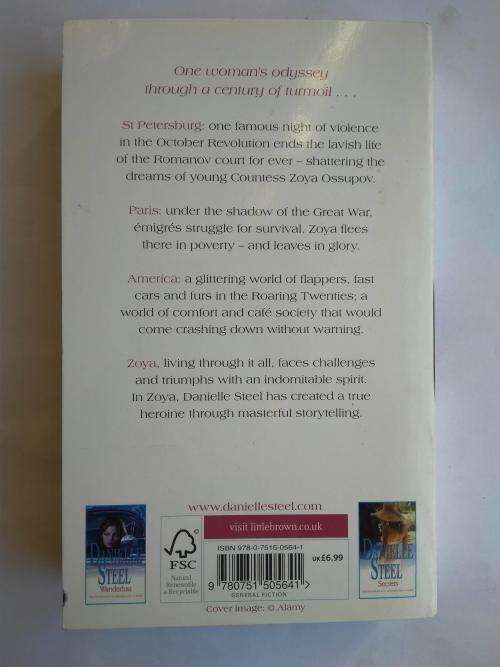 Zoya by Danielle Steel - Book/Novel
