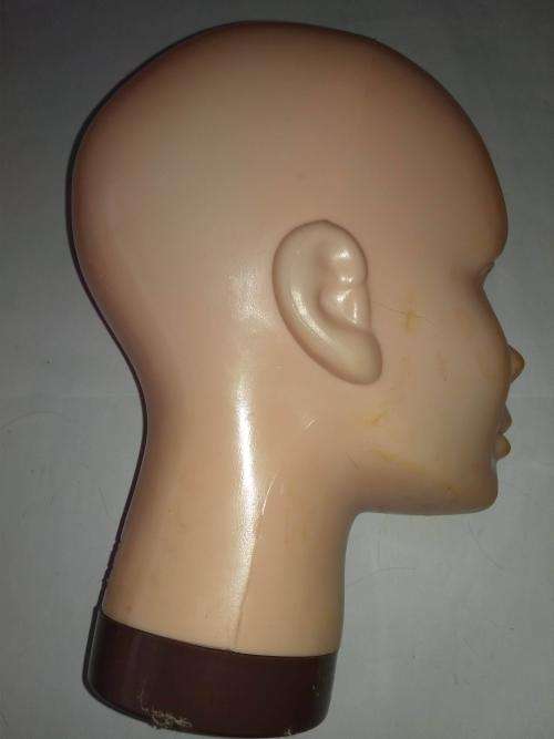 Vintage Pivot Point Hairdressing Training Heads (3x heads)