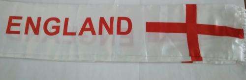 White England soccer scarf