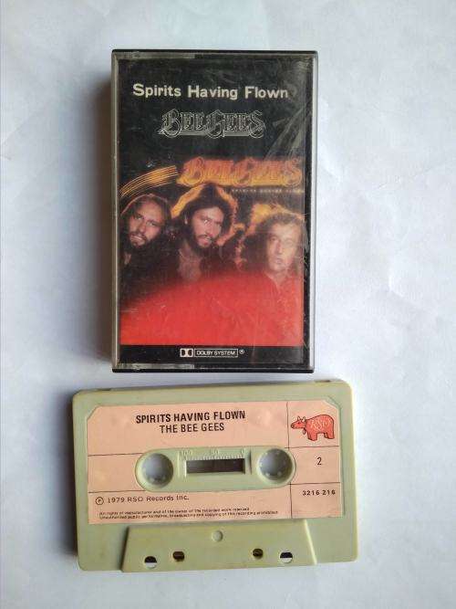 VINTAGE The Bee Gees - Spirits Having Flown Cassette
