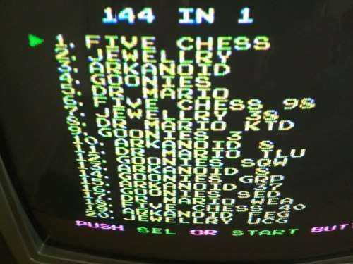 8-Bit/8 Bit TV Game Cartridge (9) - 5 Games in 1