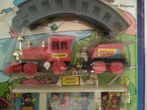 Motorized/Wind-Up Western Train/Locomotive with Coal Tender (Lucky Toys)