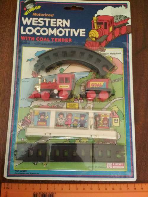 Motorized/Wind-Up Western Train/Locomotive with Coal Tender (Lucky Toys)