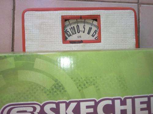Box of marbles - weighs under 2.6kg