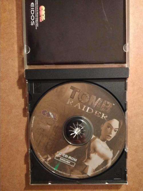 Tomb Raider CD Rom 1996 DOS Windows 95 PC Game Eidos Original Tomb Raider