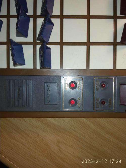 Vintage 1980 THE GENERALS Electronic Strategy Game by Ideal